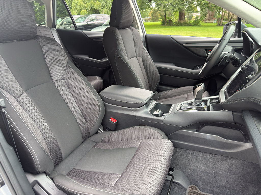 Used 2025 Subaru Outback Premium w/ Popular Package #1A AWD/4WD image 30