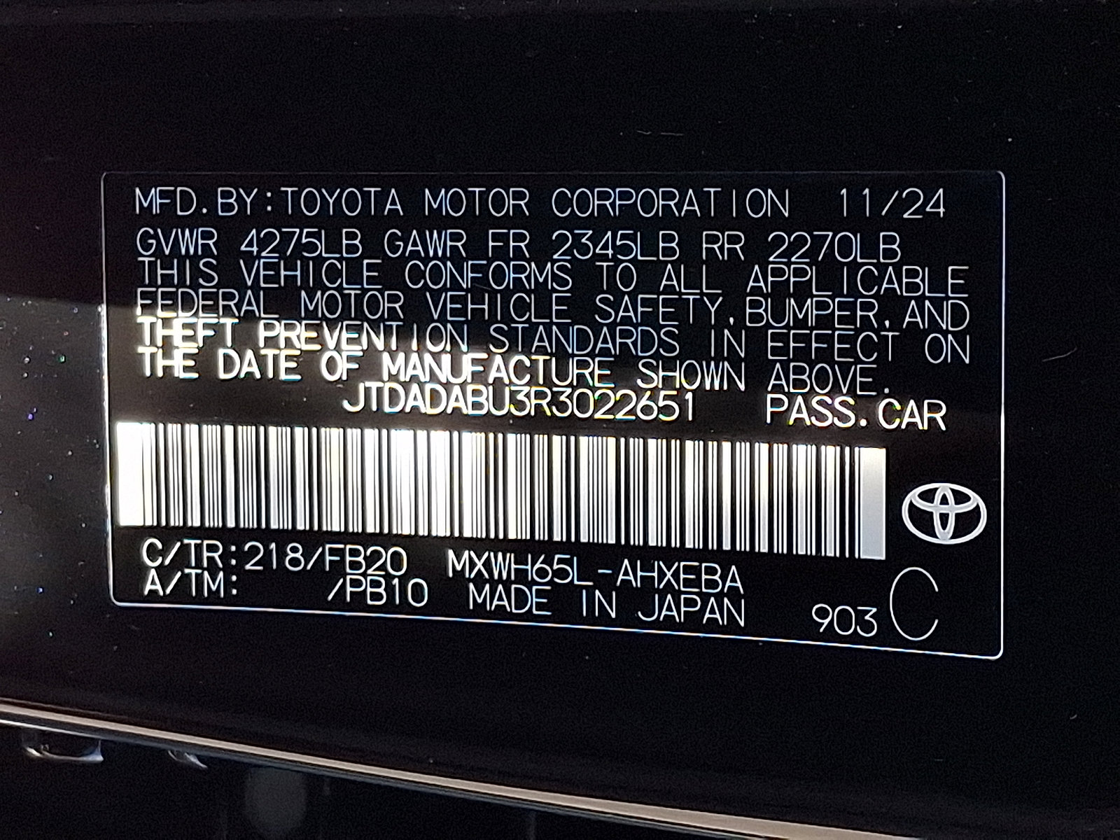 Used 2024 Toyota Prius LE AWD/4WD image 29