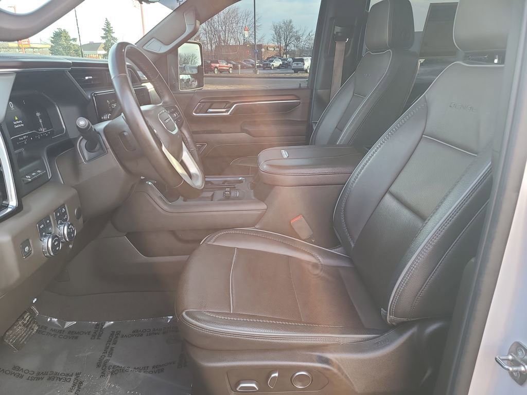Used 2024 GMC Sierra 2500 Denali w/ Denali Reserve Package image 26