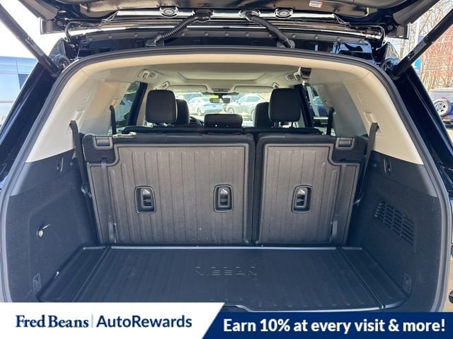 New 2026 Nissan Pathfinder Platinum w/ Cargo Package image 12