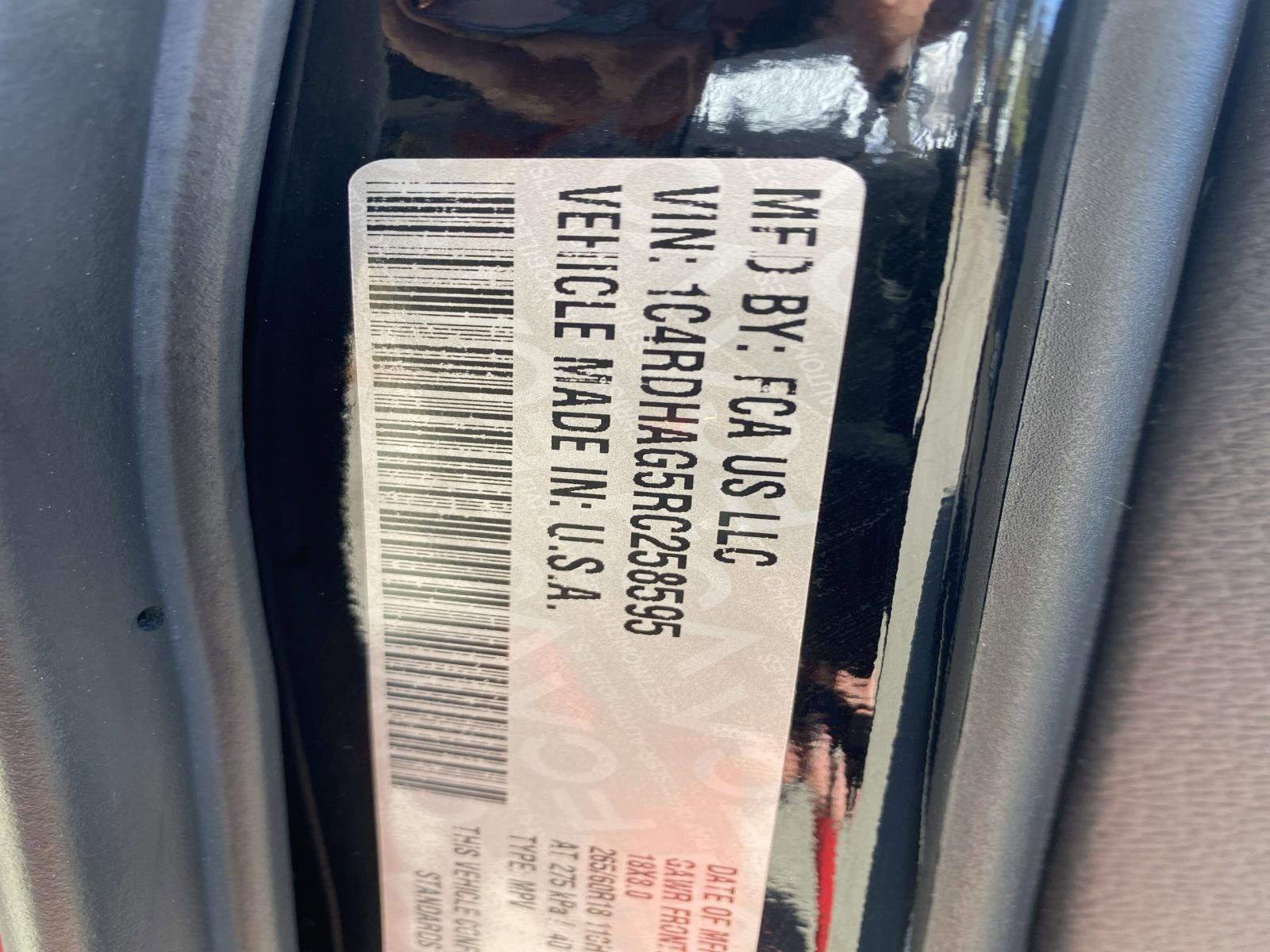 Certified 2024 Dodge Durango SXT image 19