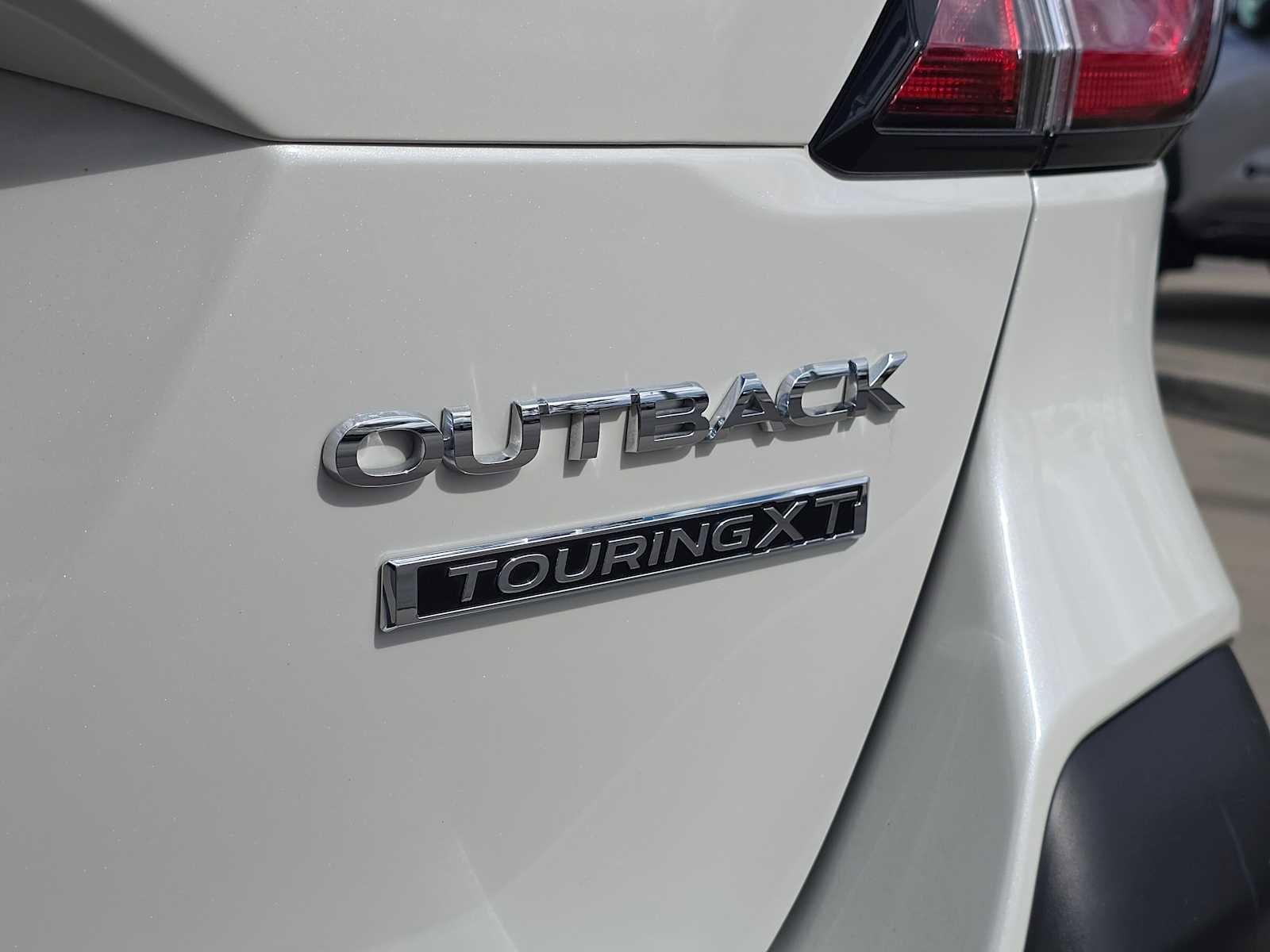 Used 2022 Subaru Outback Touring XT AWD/4WD image 12