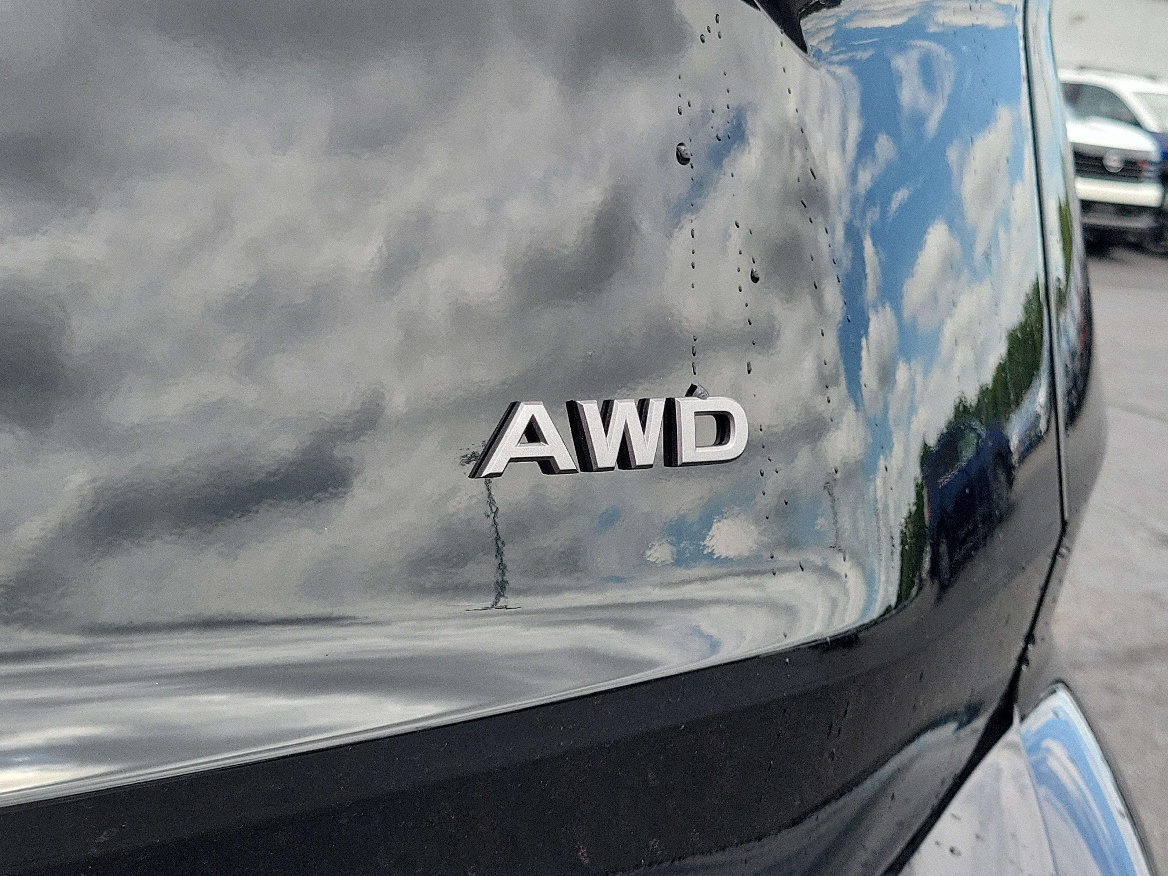 New 2026 Nissan Rogue SV w/ Cold Weather Package AWD/4WD image 7