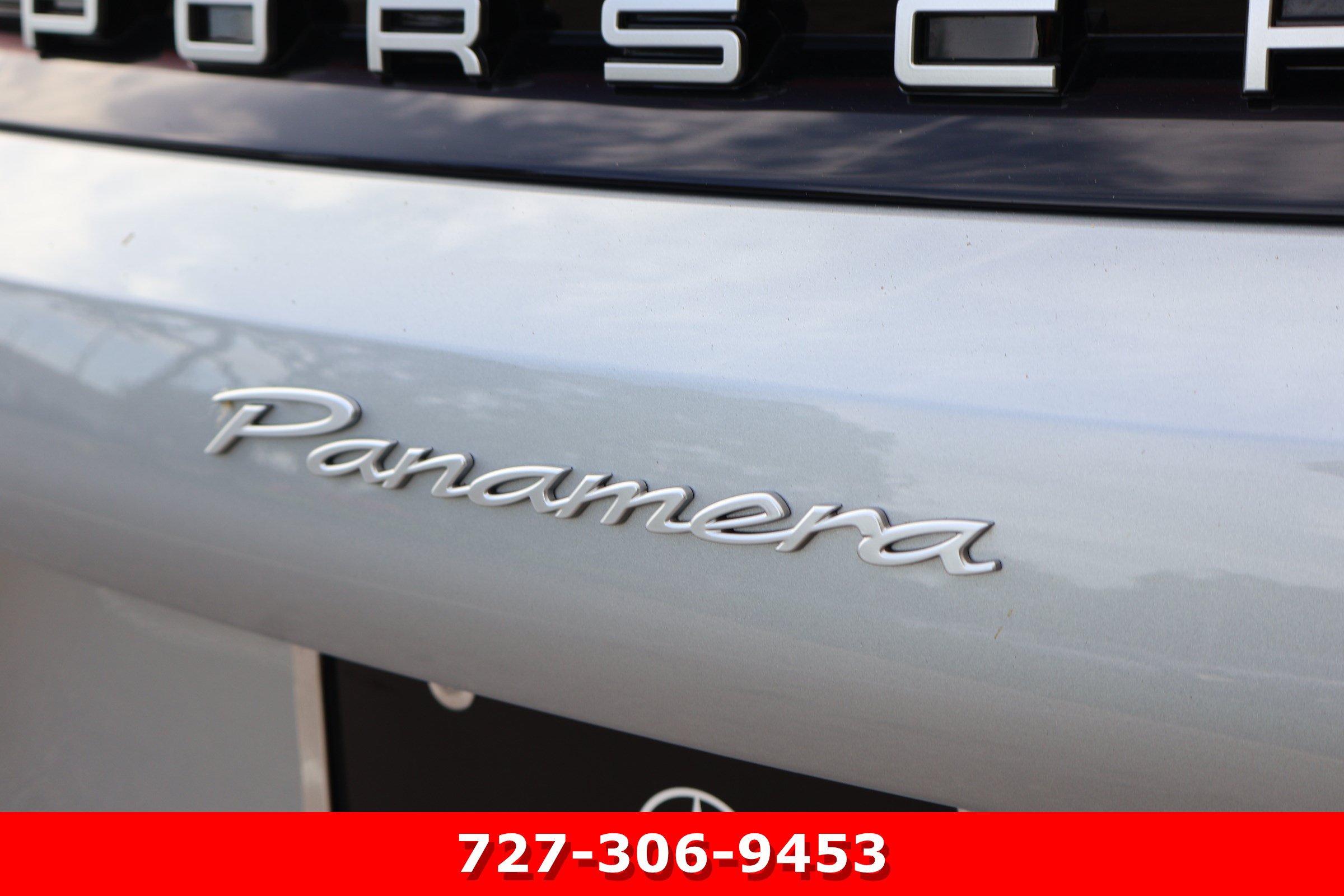 Used 2026 Porsche Panamera image 9
