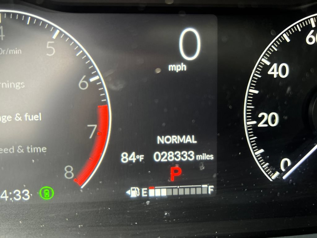 Certified 2024 Honda Pilot Touring image 19