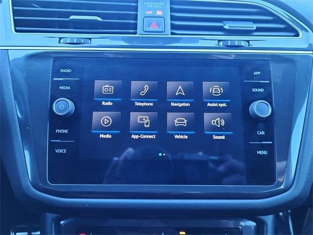 Certified 2024 Volkswagen Tiguan SE R-Line image 19