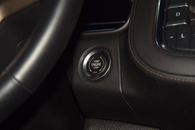 Used 2023 Chevrolet Tahoe High Country AWD/4WD image 33
