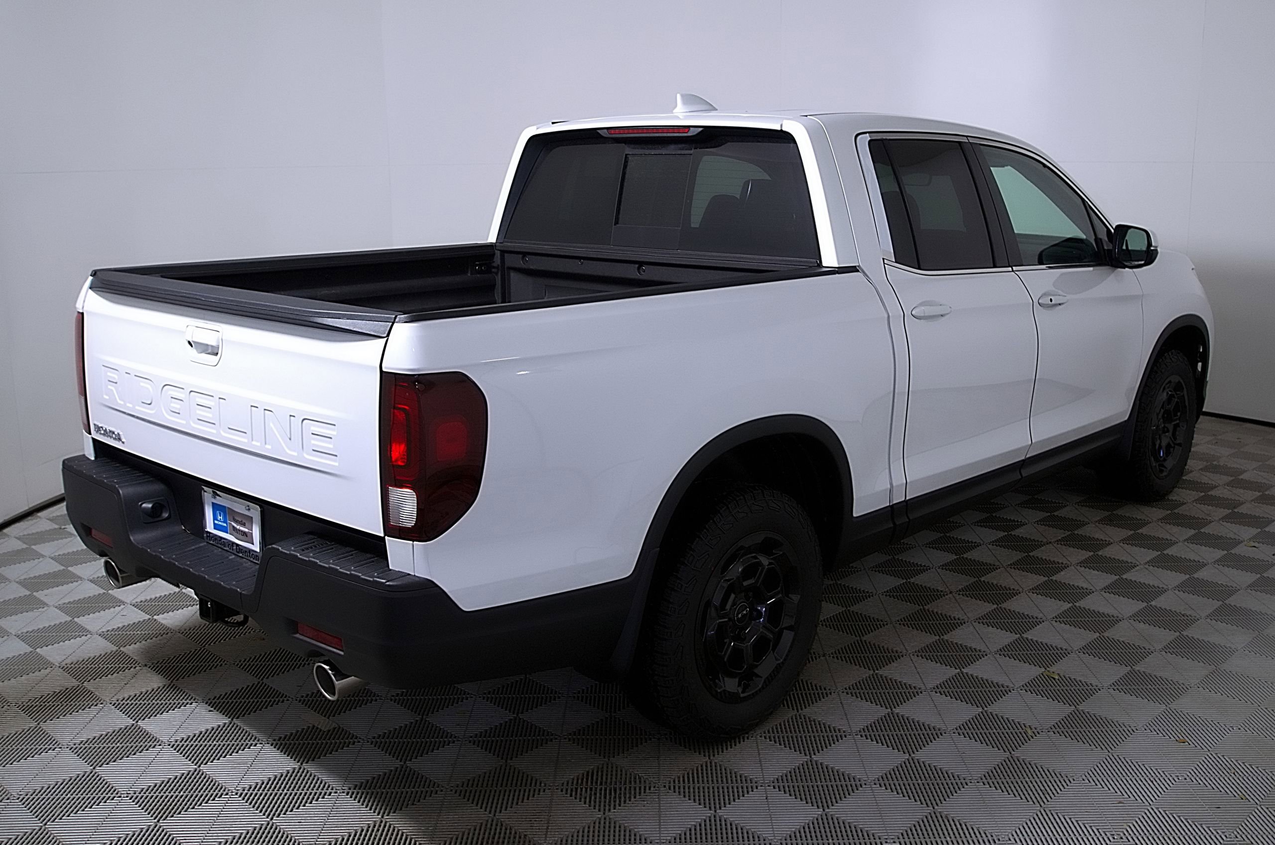 Used 2025 Honda Ridgeline RTL+ image 7