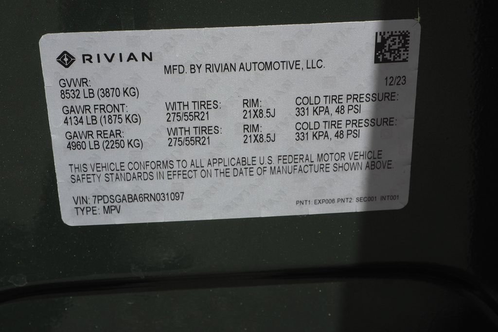 Used 2024 Rivian R1S Adventure Quad AWD/4WD image 32