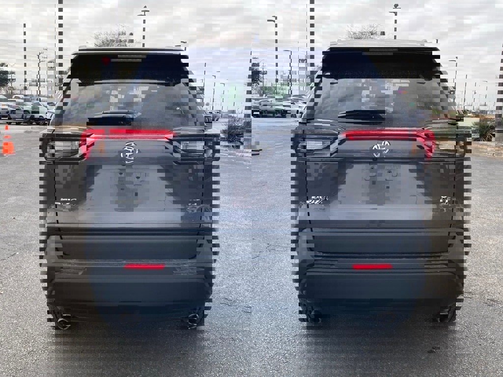 Certified 2025 Toyota RAV4 XLE image 6