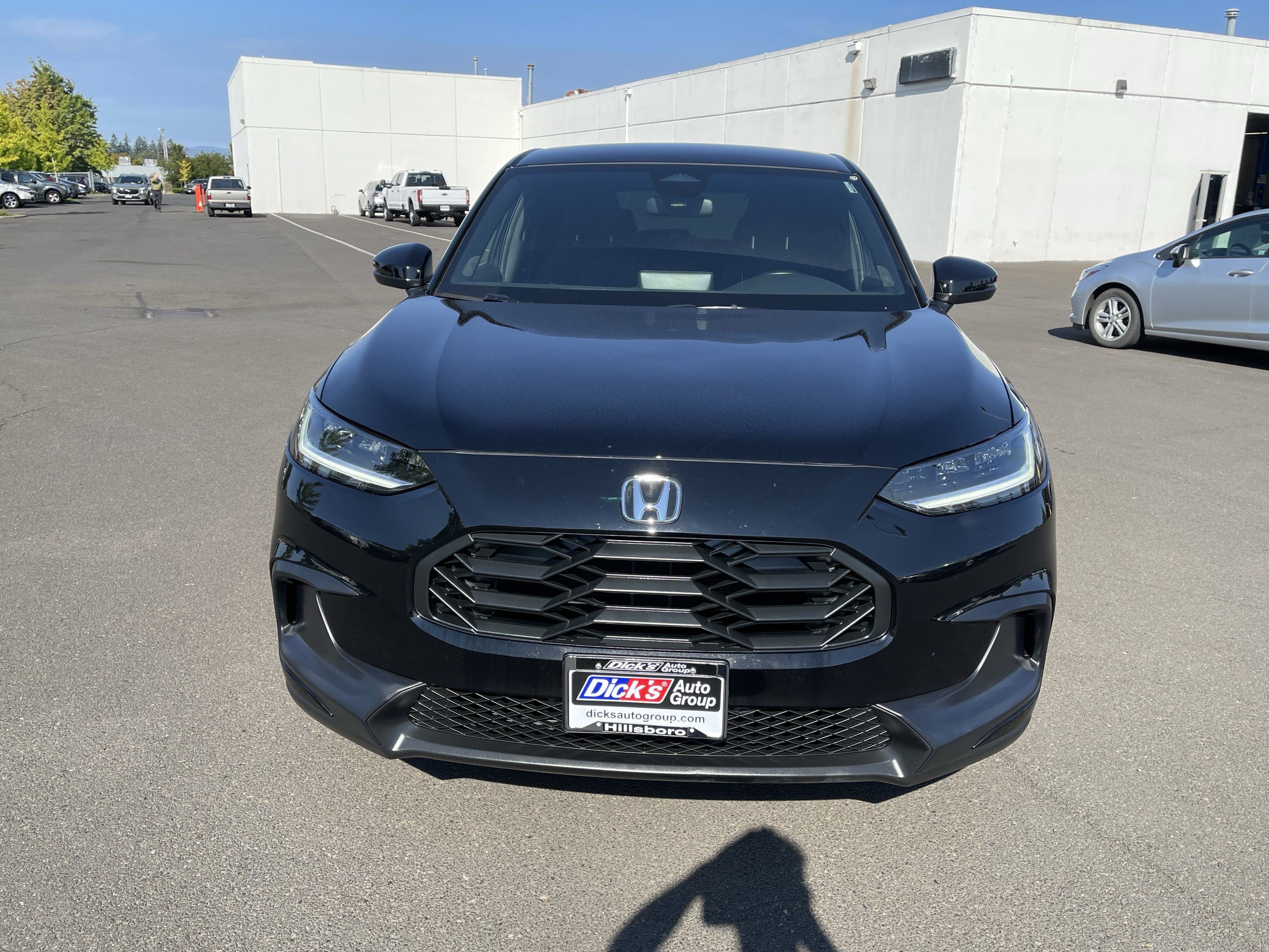Used 2025 Honda HR-V Sport image 8