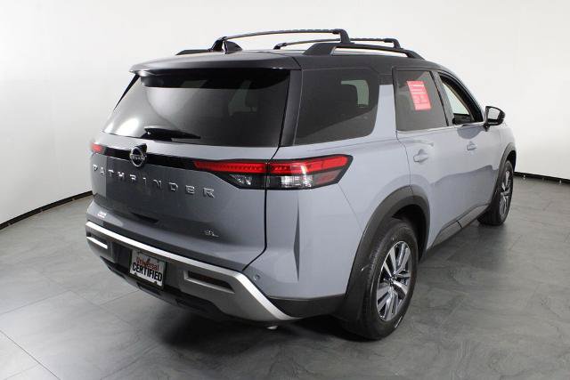 Certified 2024 Nissan Pathfinder SL FWD image 4