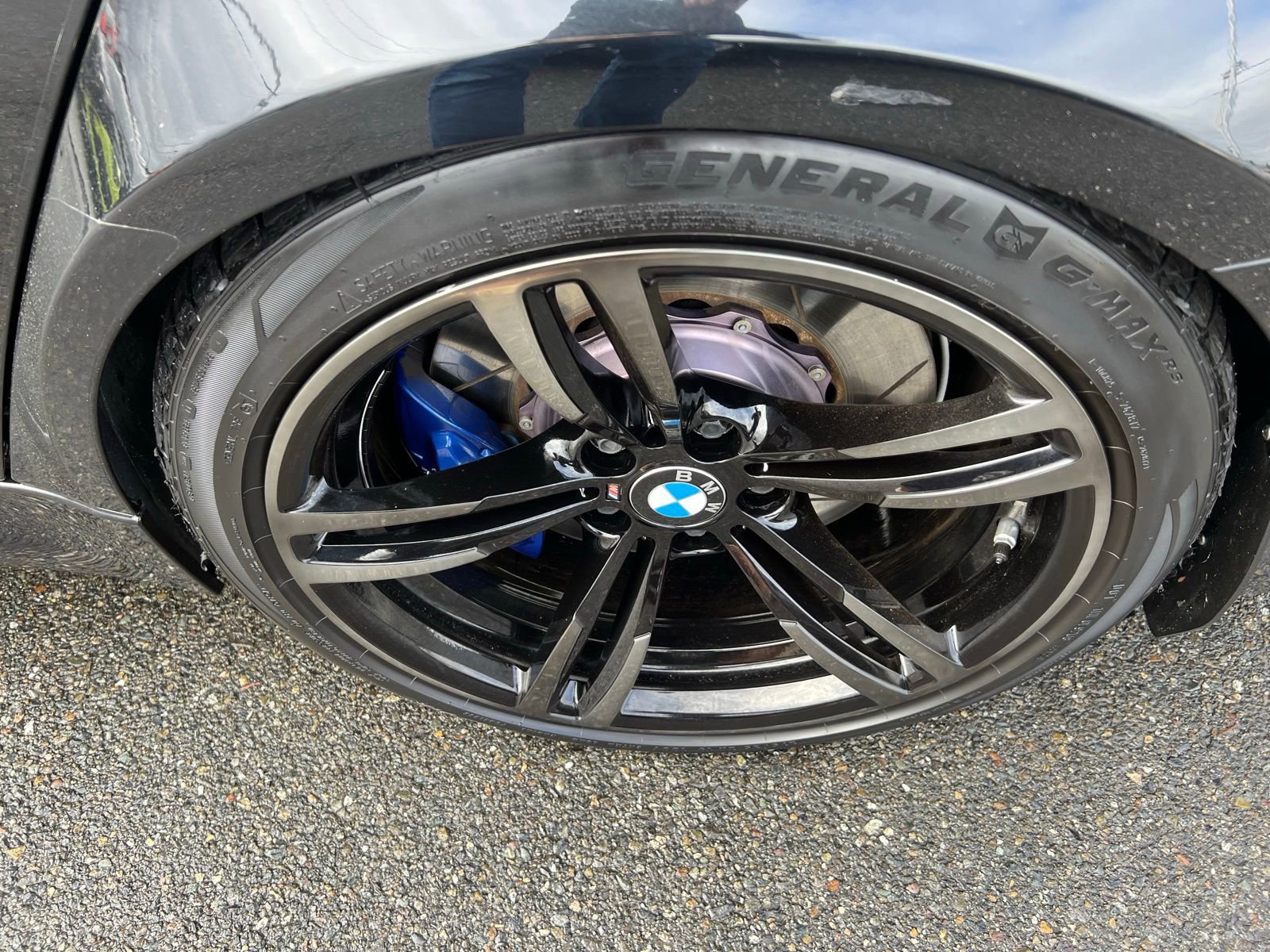 Used 2017 BMW M3 RWD image 14
