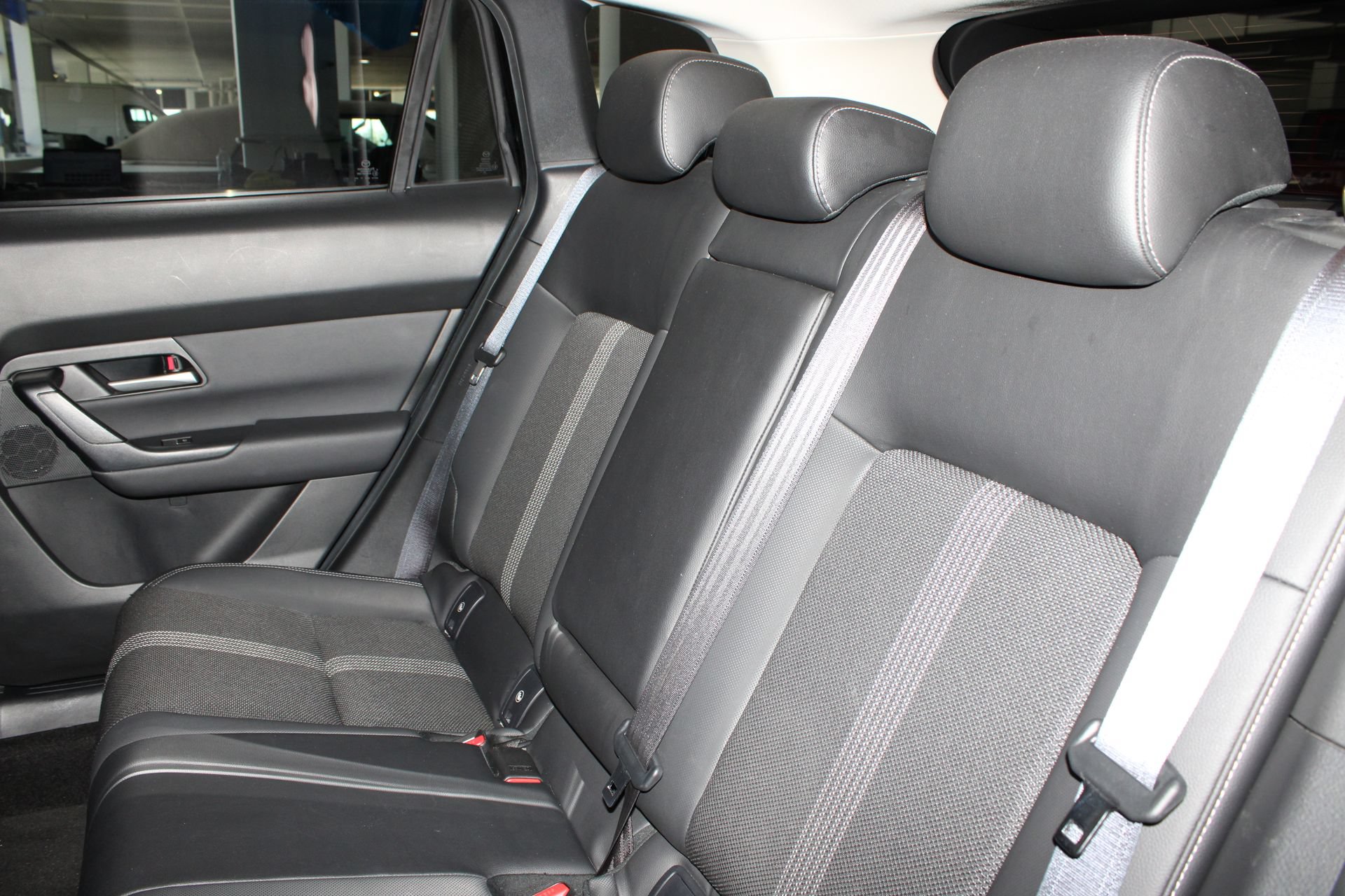 Used 2024 MAZDA CX-50 AWD 2.5 S w/ Cargo Package image 21