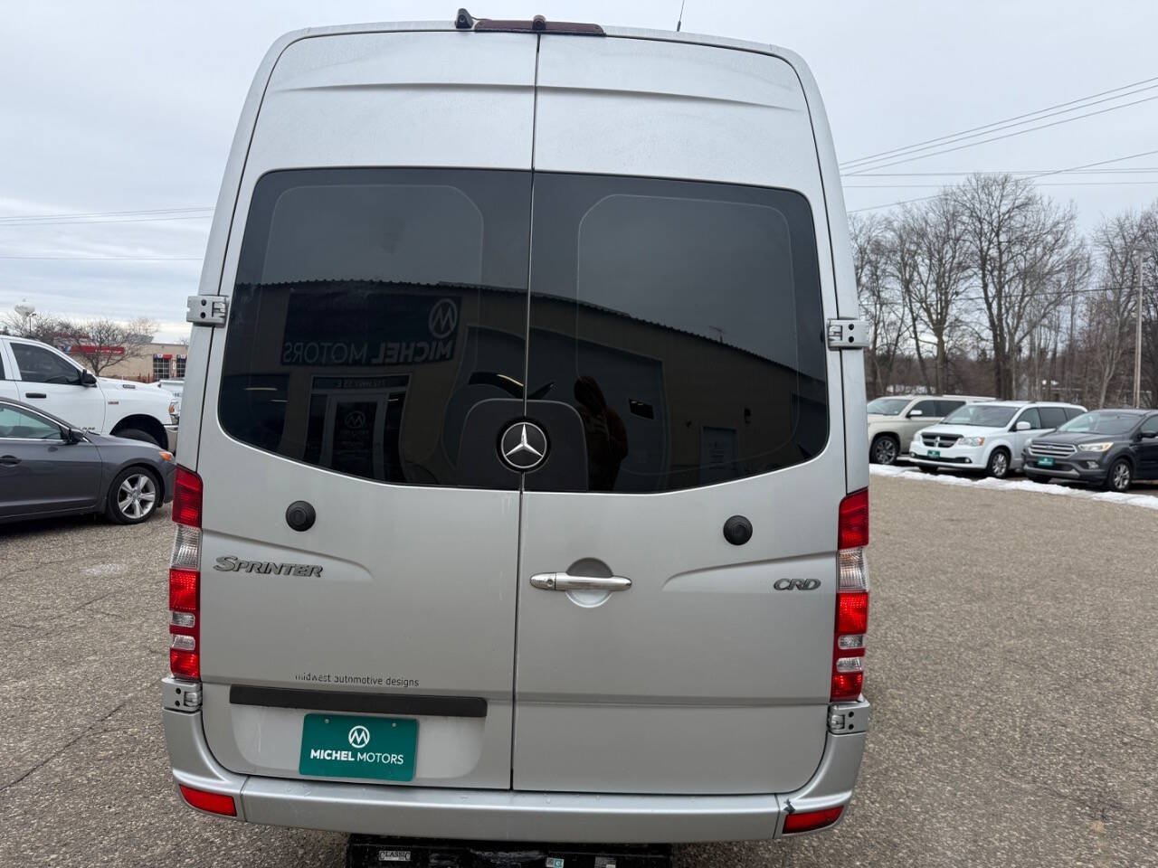 Used 2009 Dodge Sprinter 2500 RWD image 7