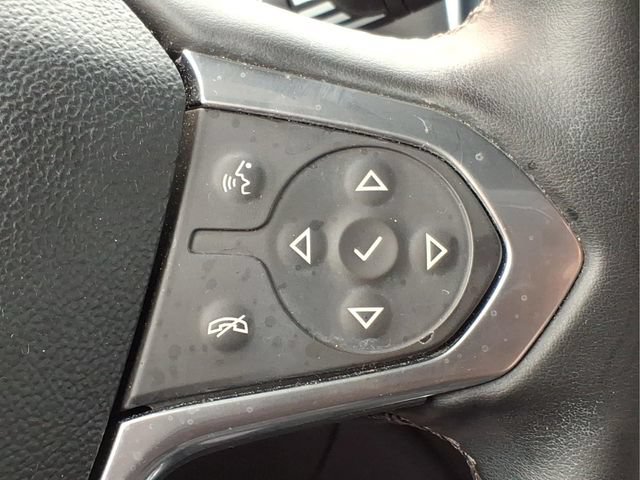Used 2023 Chevrolet Traverse LT w/ LPO, Floor Liner Package AWD/4WD image 28