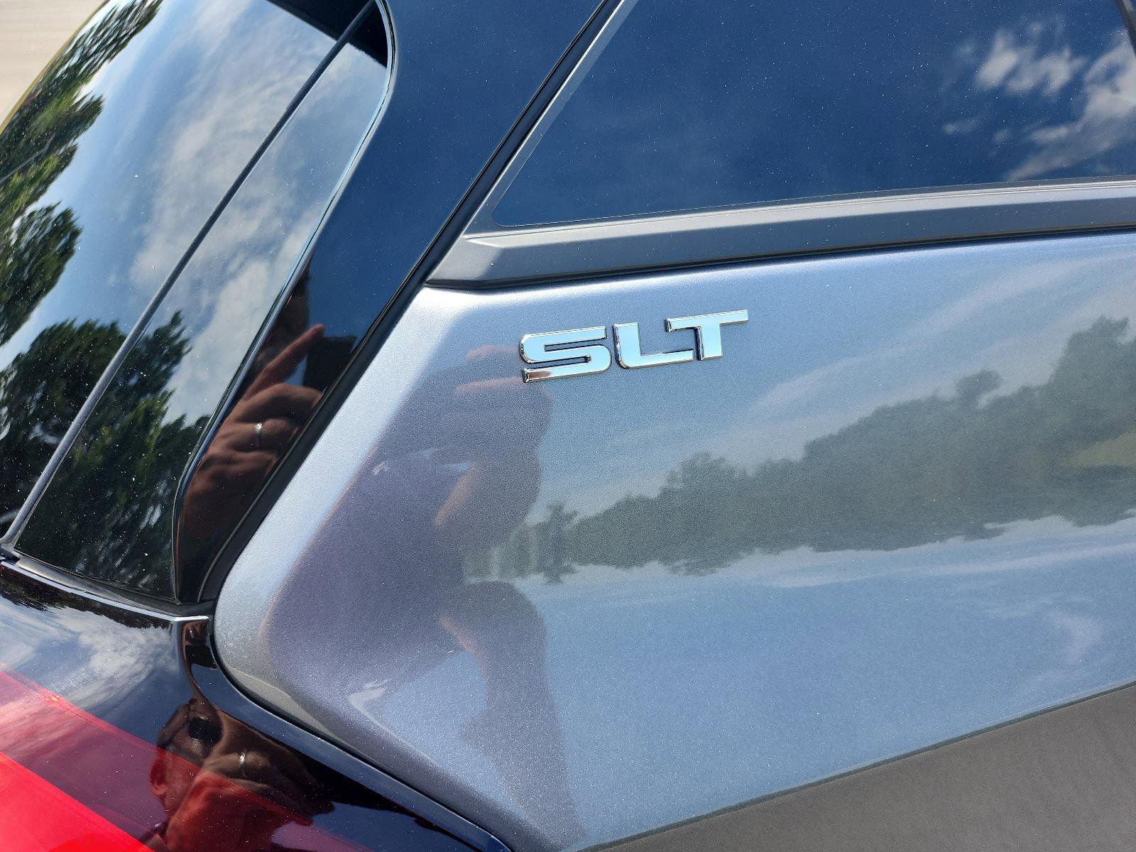 Certified 2021 GMC Terrain SLT FWD image 5