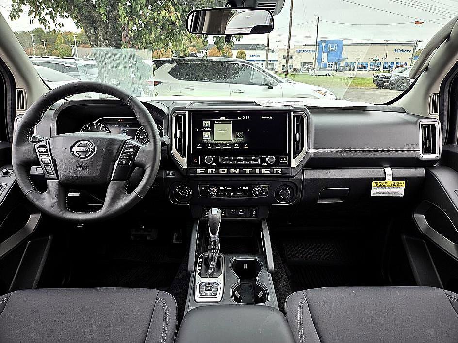 New 2026 Nissan Frontier SV w/ All-Weather Content Package image 9