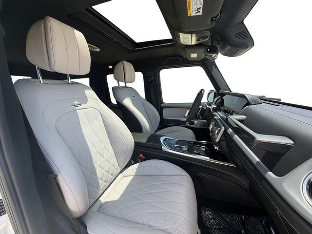 Used 2025 Mercedes-Benz G 63 AMG 4MATIC image 16