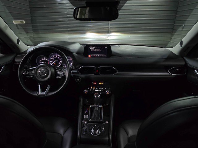 Used 2019 MAZDA CX-5 Touring image 11