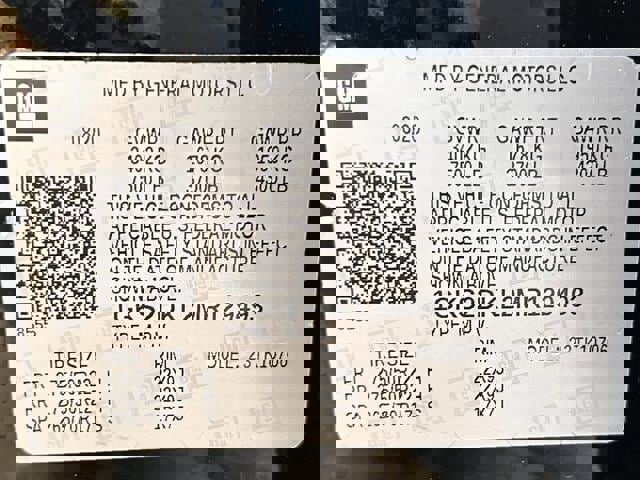 Used 2021 GMC Yukon Denali w/ Denali Premium Package image 40