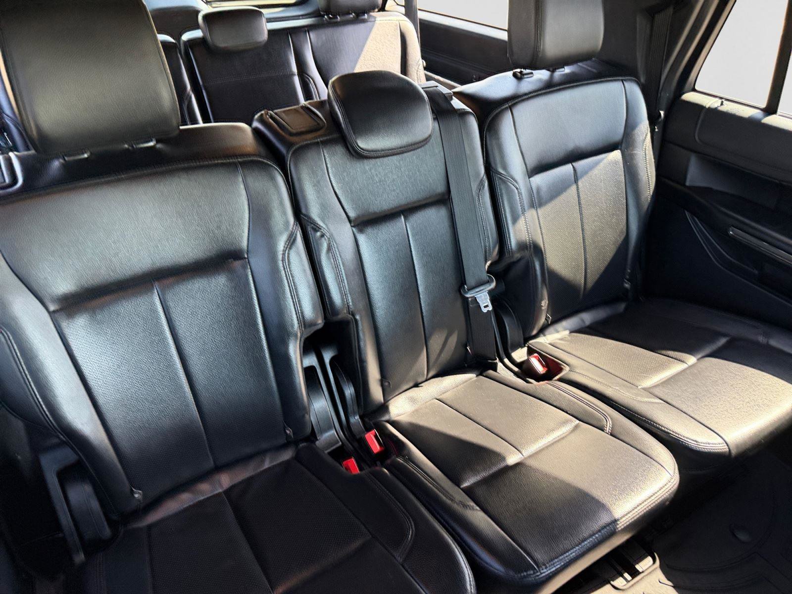 Used 2021 Ford Expedition Max XLT AWD/4WD image 18