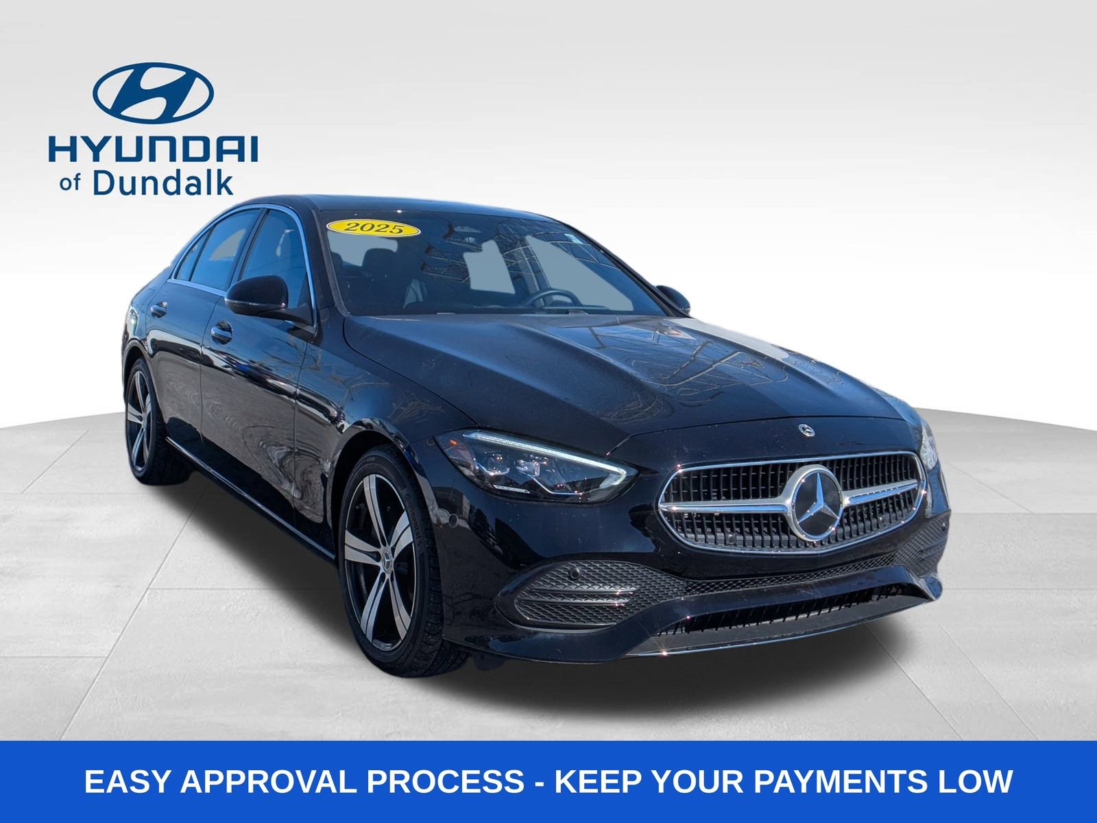 Used 2025 Mercedes-Benz C 300 Sedan image 9