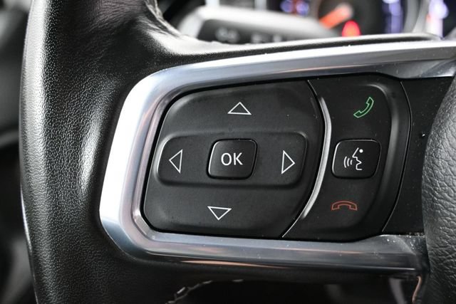 Used 2023 Jeep Wrangler Unlimited Sahara w/ Cold Weather Group AWD/4WD image 27