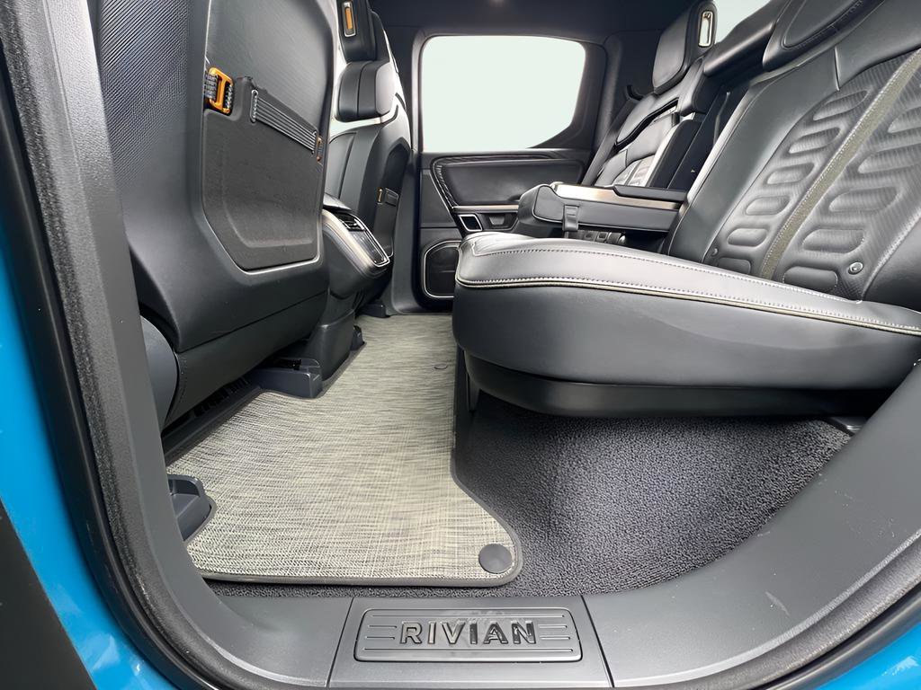 Used 2022 Rivian R1T Launch Edition image 26