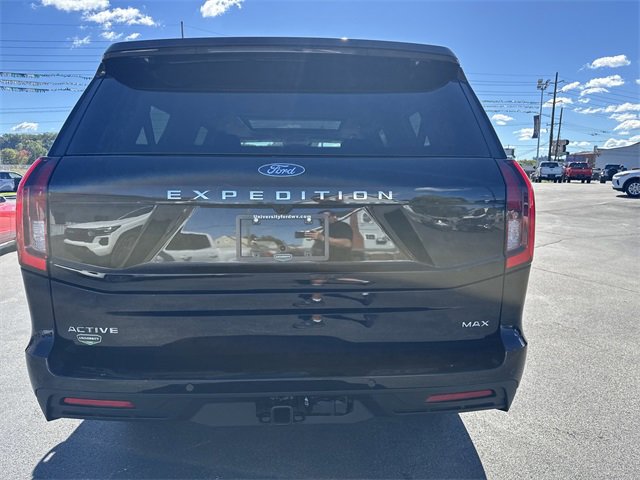 New 2025 Ford Expedition Max Active image 5