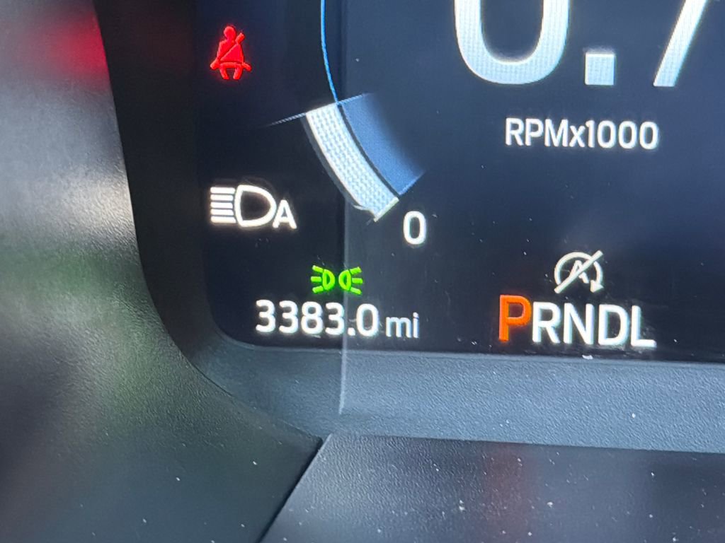 Used 2025 Ford Explorer Active image 28