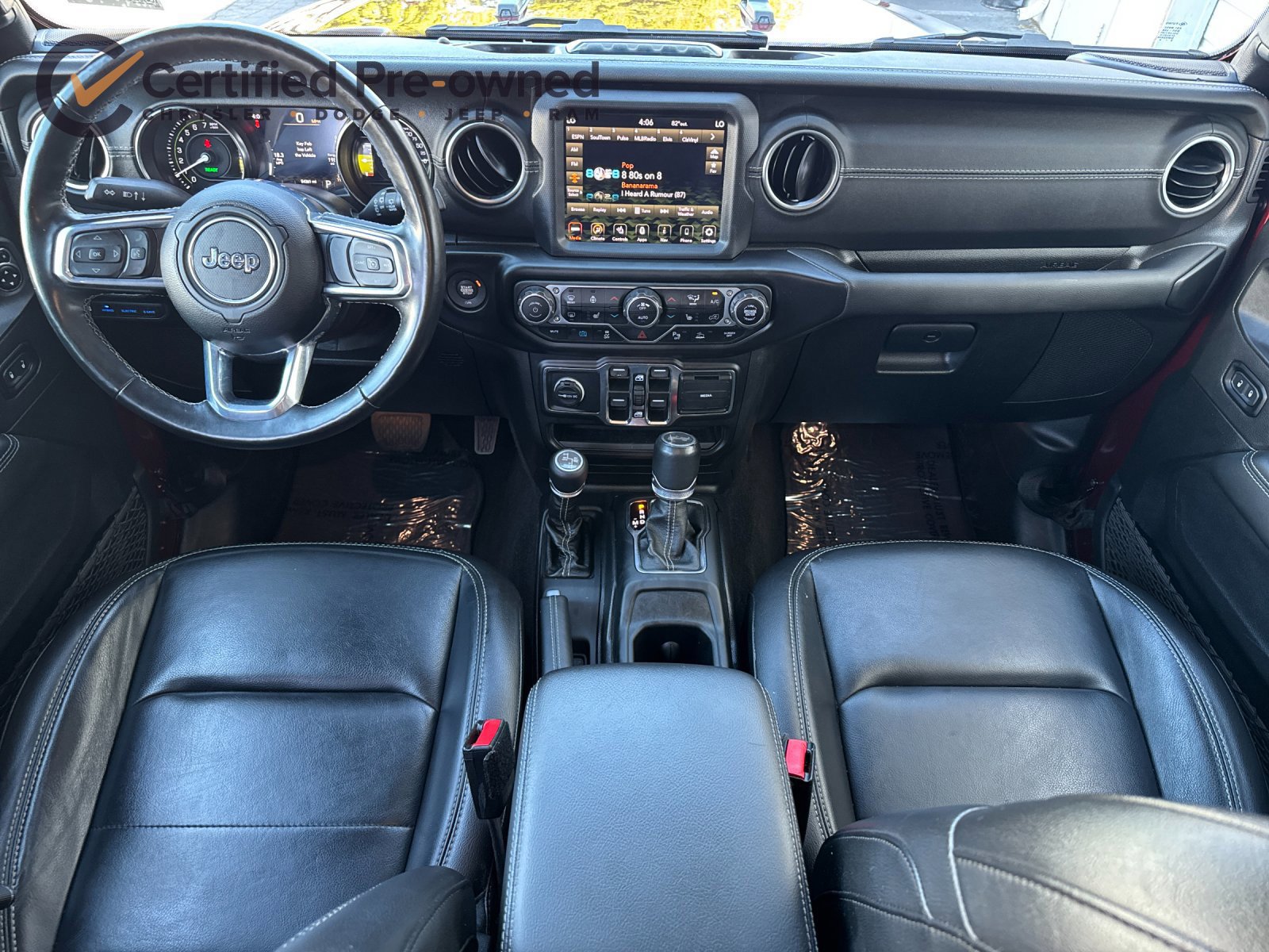 Used 2021 Jeep Wrangler Unlimited Sahara w/ Cold Weather Group AWD/4WD image 14