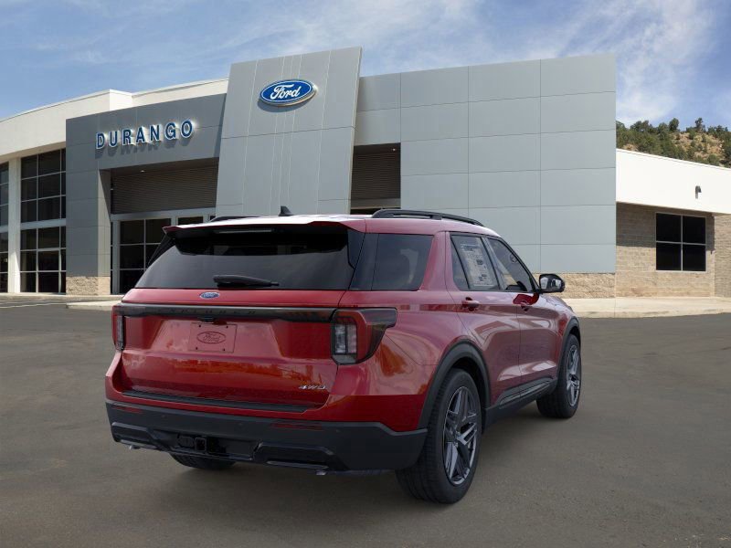 New 2026 Ford Explorer ST-Line w/ ST-Line Street Pack image 8