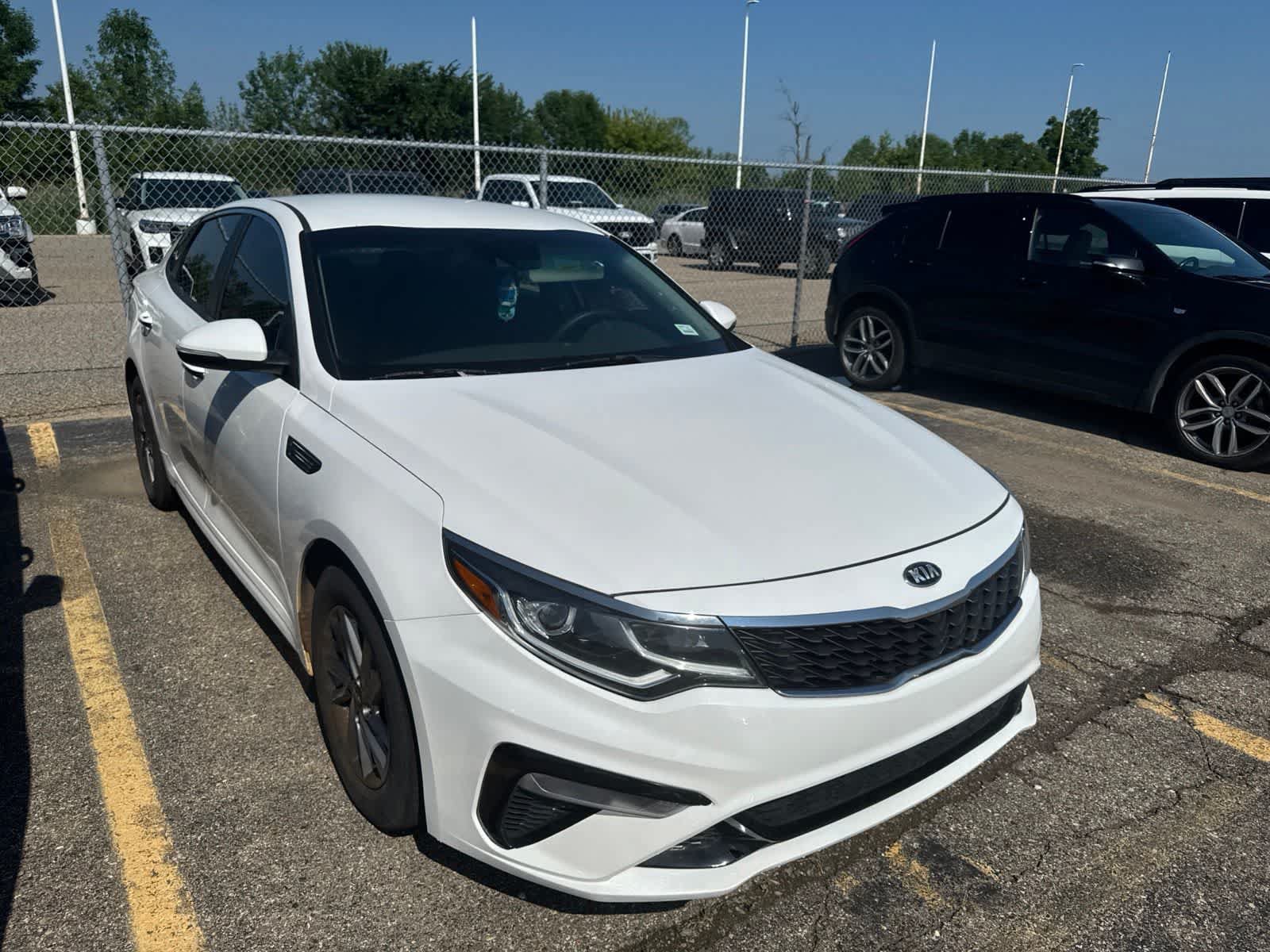 Used 2020 Kia Optima LX FWD image 9