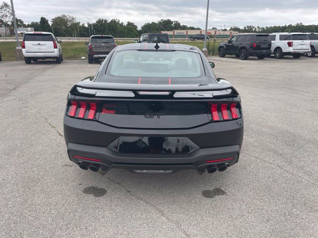 New 2026 Ford Mustang GT Premium w/ GT Performance Package RWD image 9