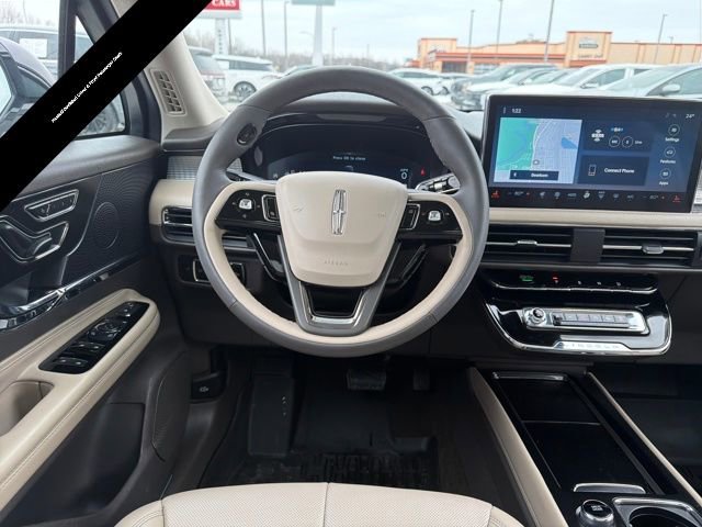 Certified 2024 Lincoln Corsair AWD w/ Equipment Group 101A image 17