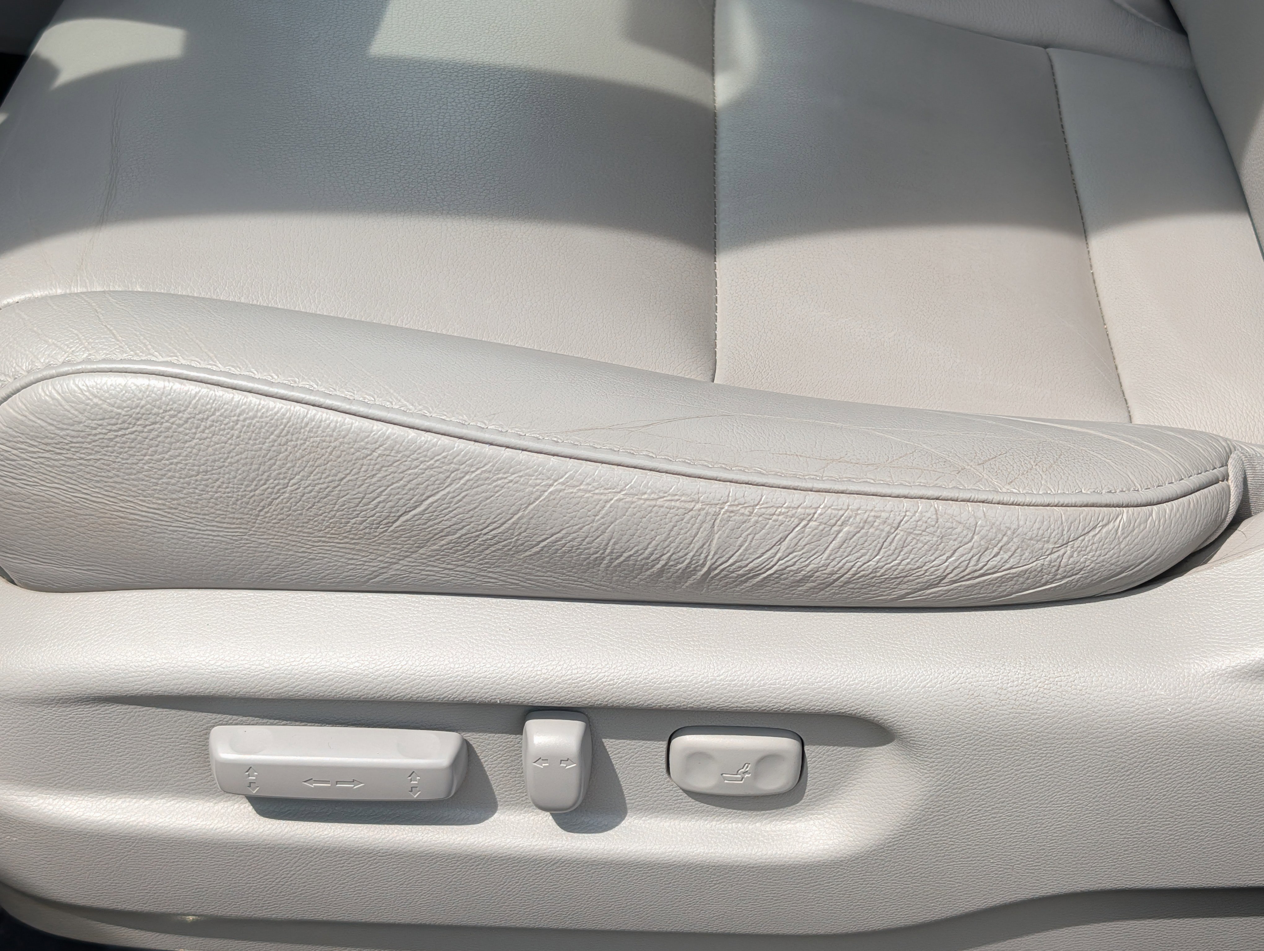 Used 2017 Honda Pilot EX-L image 11