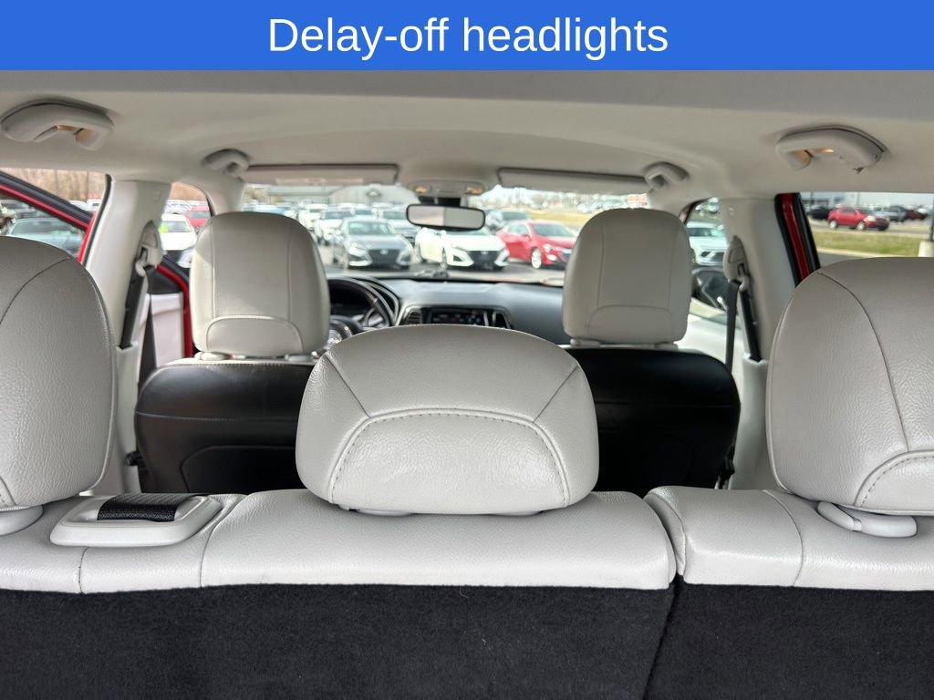 Used 2020 Jeep Compass Limited w/ Advanced Safety Group image 15