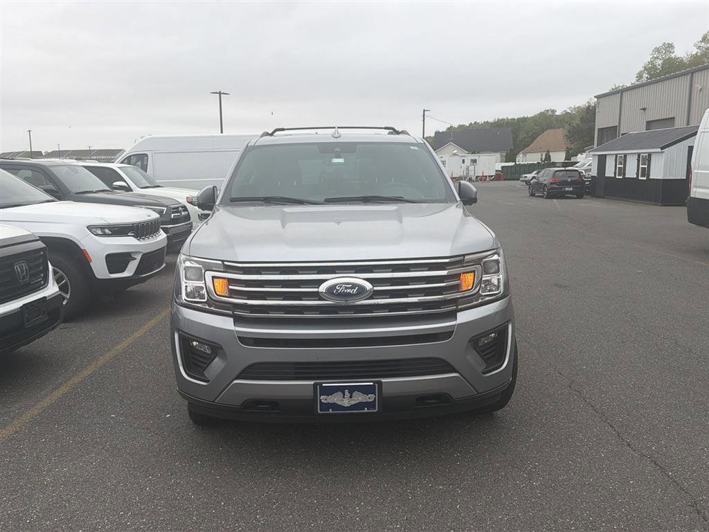 Used 2021 Ford Expedition XLT AWD/4WD image 4