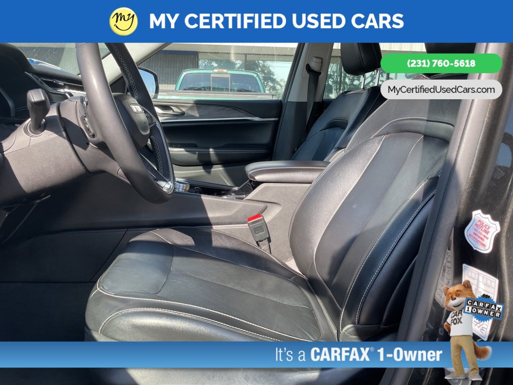 Used 2023 Jeep Grand Cherokee L Limited image 9