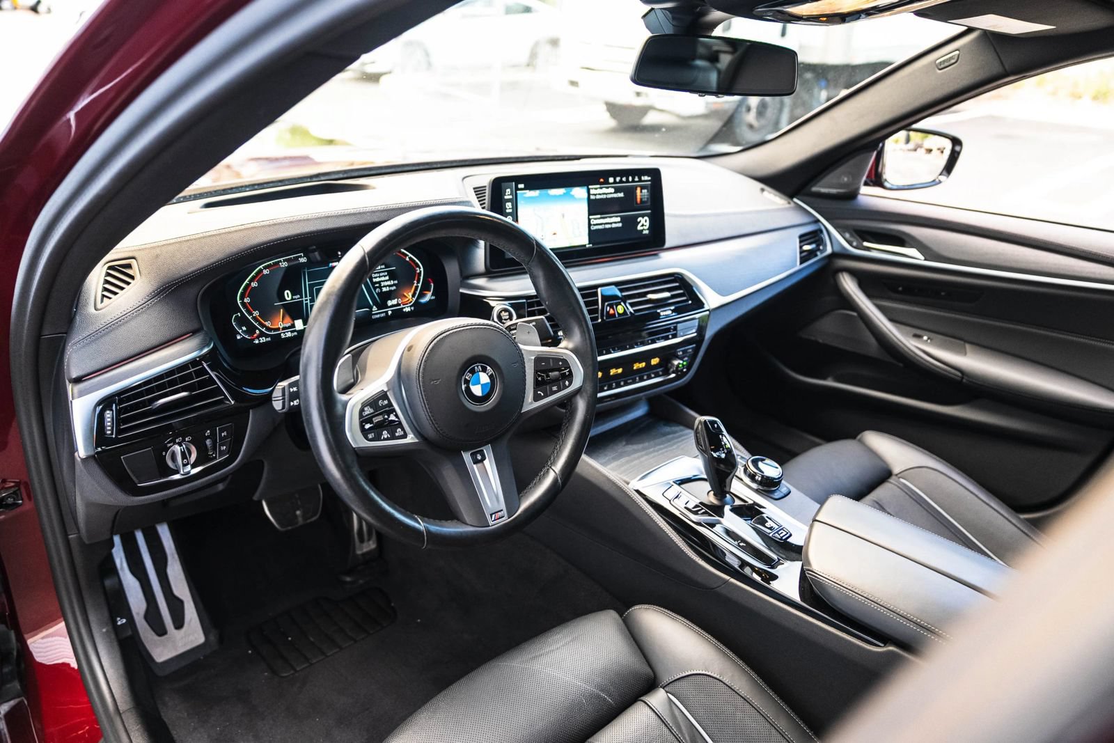 Used 2023 BMW 530i xDrive w/ Executive Package AWD/4WD image 15