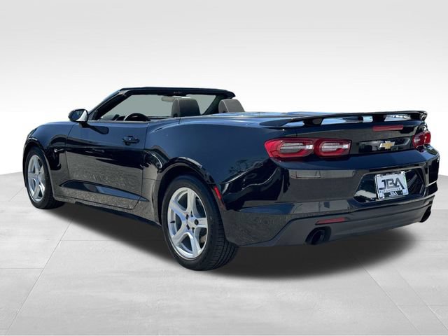 Certified 2024 Chevrolet Camaro LT RWD image 25