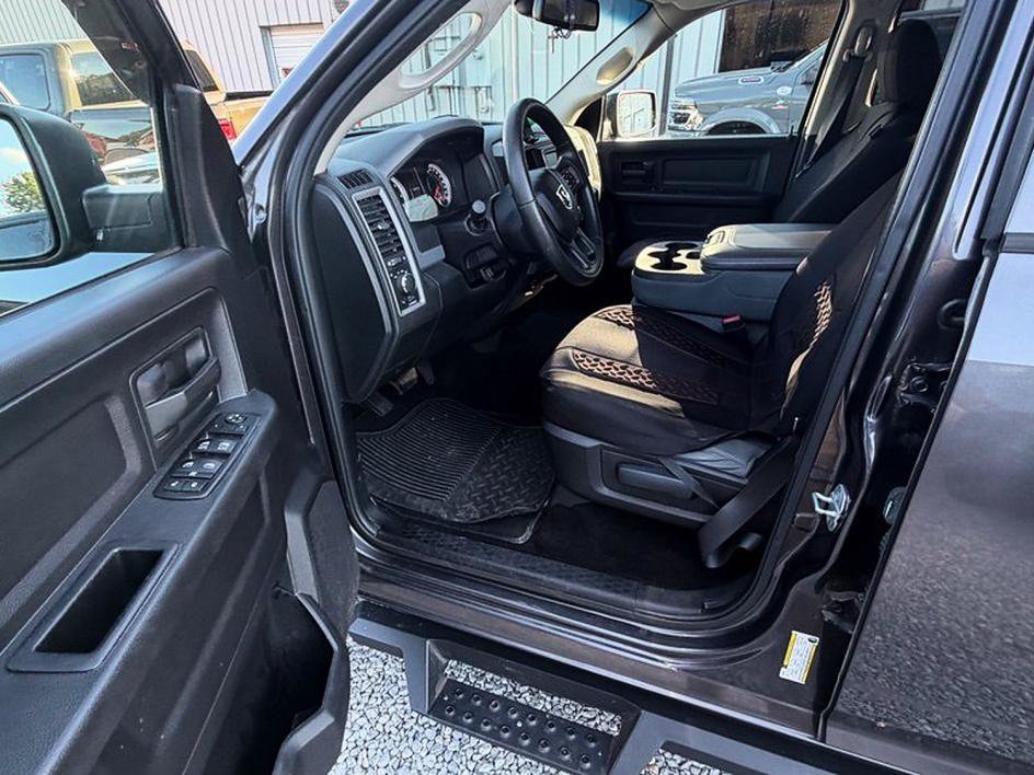 Used 2015 RAM 1500 Tradesman w/ Popular Equipment Group AWD/4WD image 4