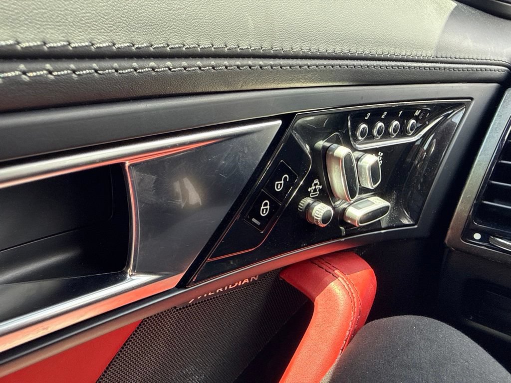 Used 2014 Jaguar F-TYPE S RWD image 13