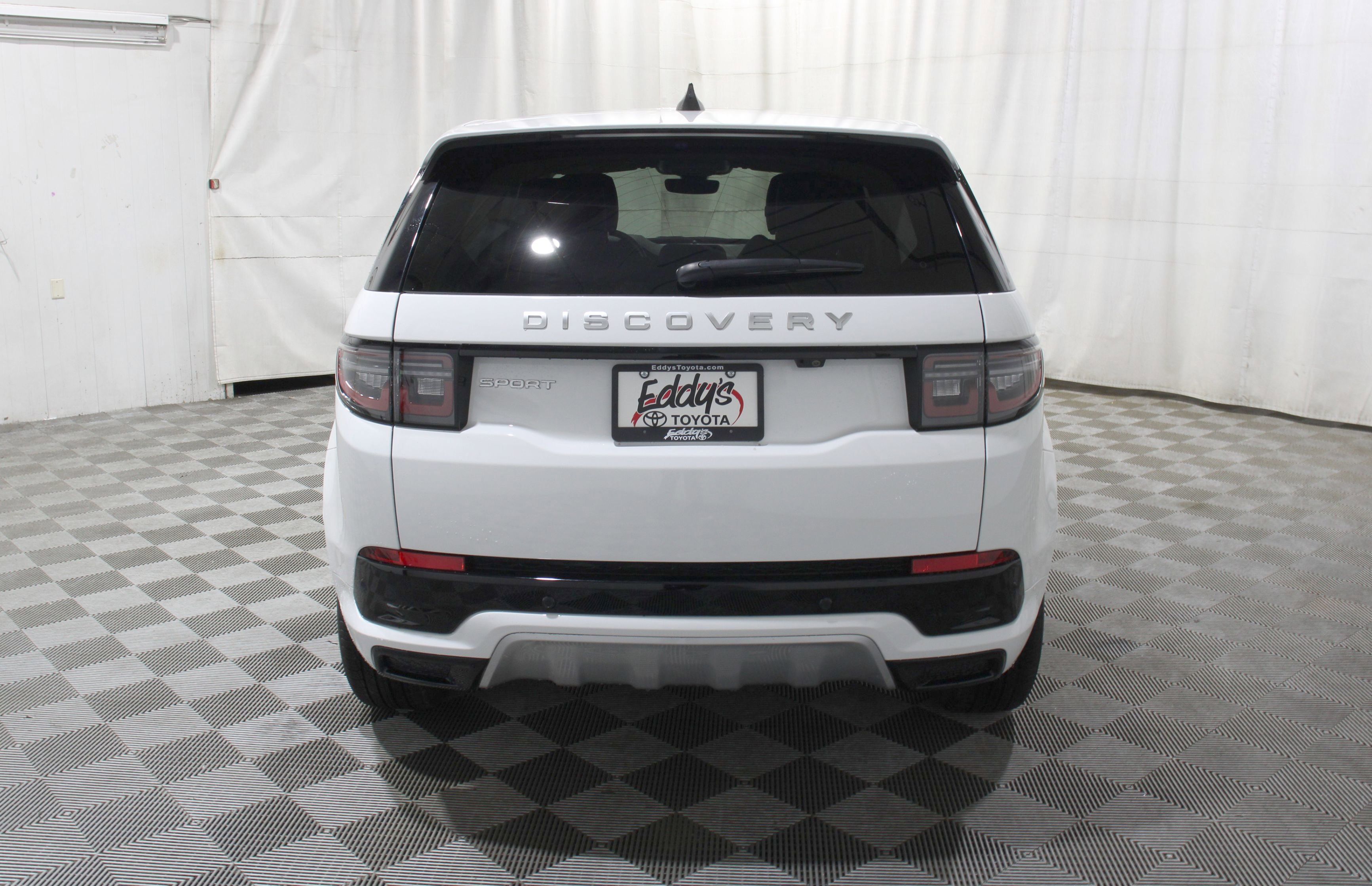 Used 2024 Land Rover Discovery Sport S image 31