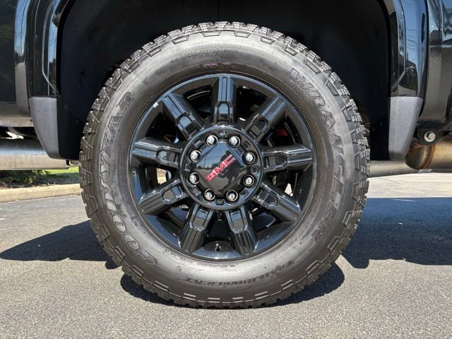 Certified 2025 GMC Sierra 2500 AT4 w/ AT4 Premium Plus Package AWD/4WD image 16