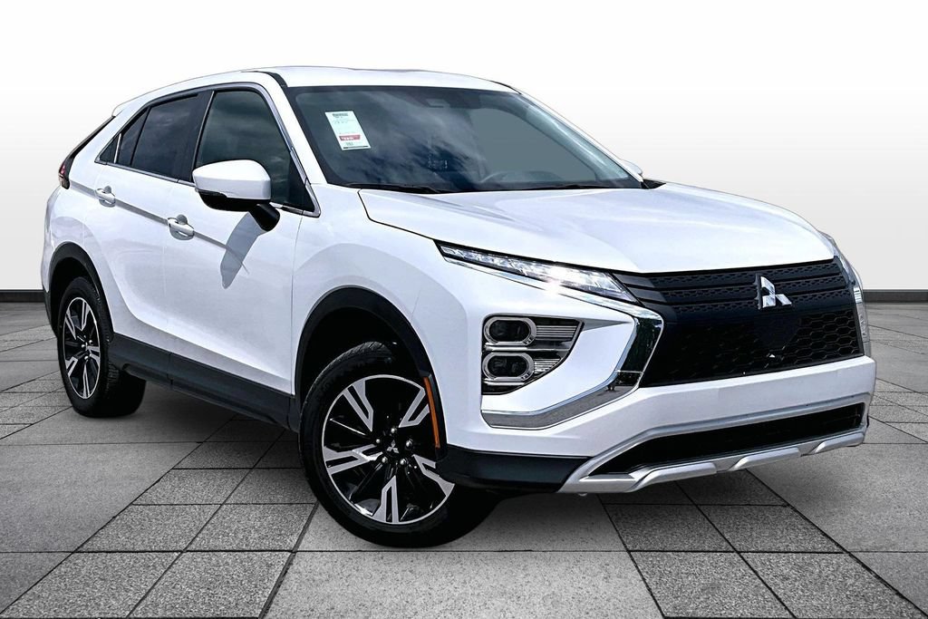 Used 2024 Mitsubishi Eclipse Cross SE AWD/4WD image 2