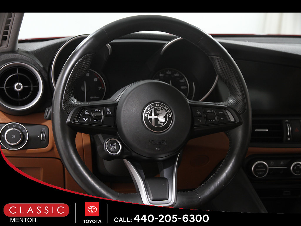 Used 2021 Alfa Romeo Giulia Ti w/ Active Assist 2 Package TI AWD/4WD image 7