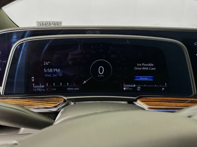 Used 2022 Cadillac Escalade ESV Premium Luxury image 15