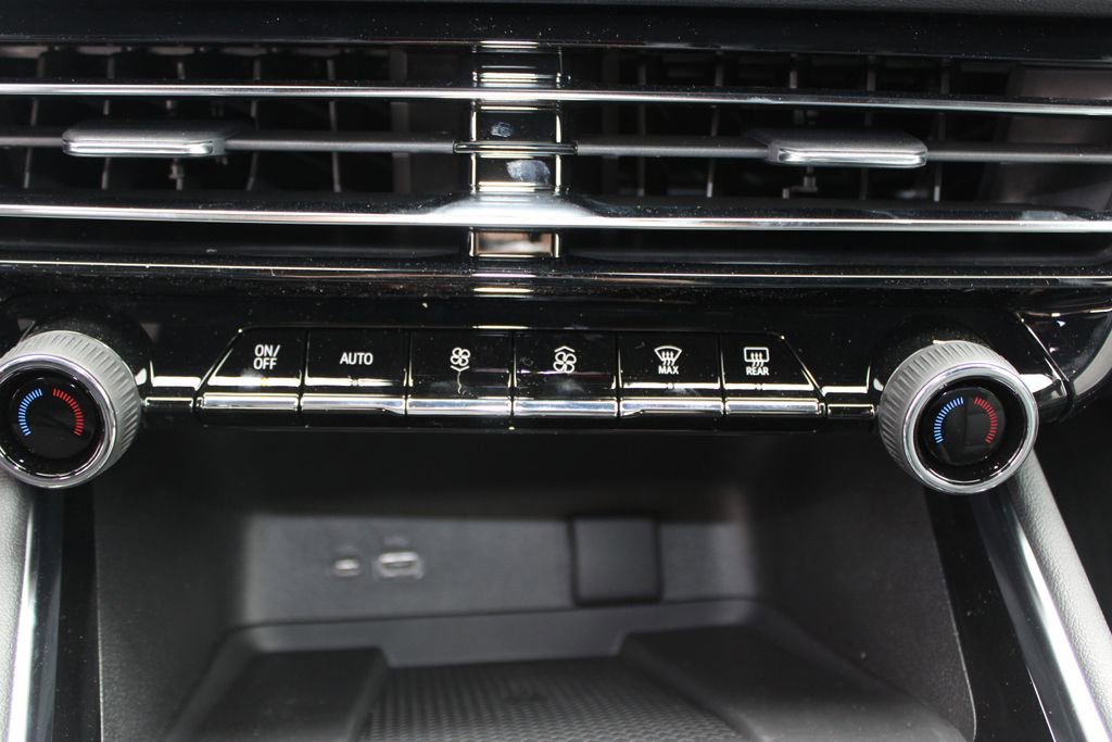 New 2026 Chevrolet Traverse LT w/ Driver Confidence Package image 48